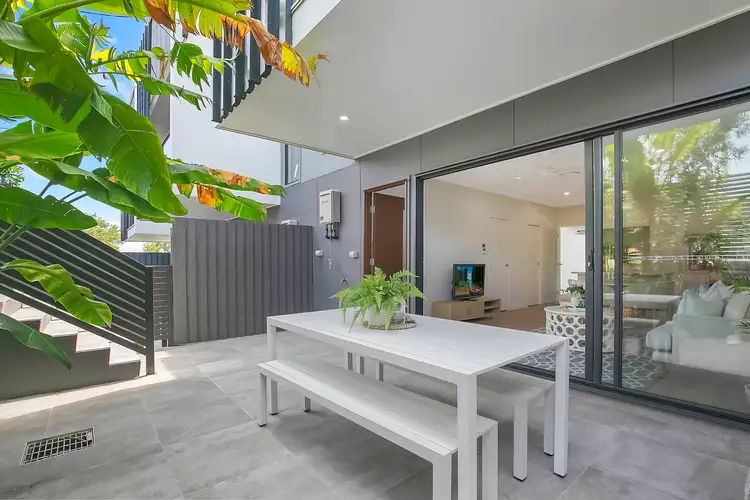Main view of Homely townhouse listing, 3/41 Kennington Road, Camp Hill QLD 4152