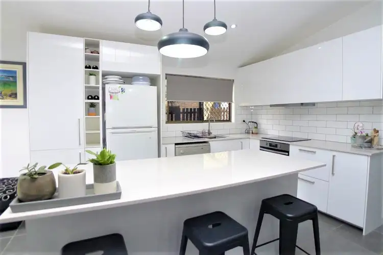 18 Burgallby Road, Springwood QLD 4127