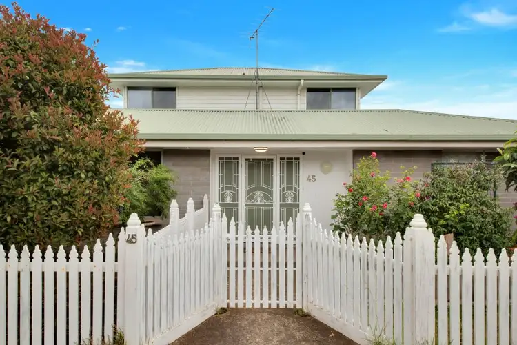 45 Stationlake Road