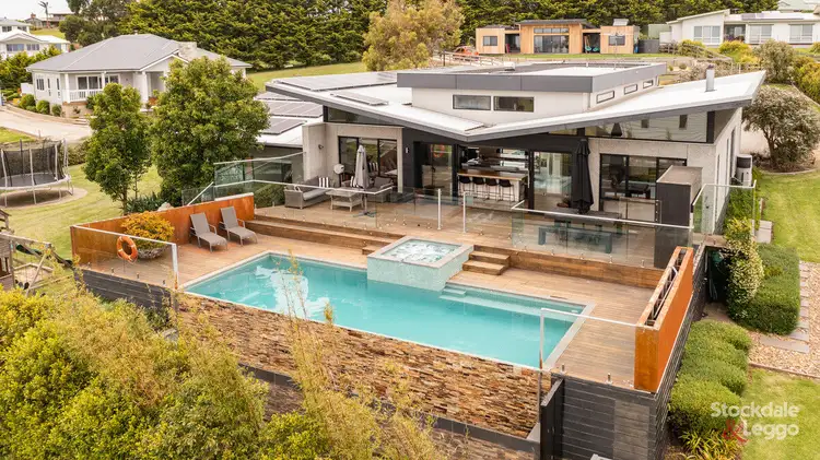 5 Breeze Court, San Remo VIC 3925