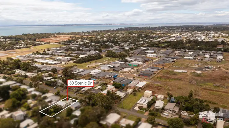 60 Scenic Drive, Cowes VIC 3922