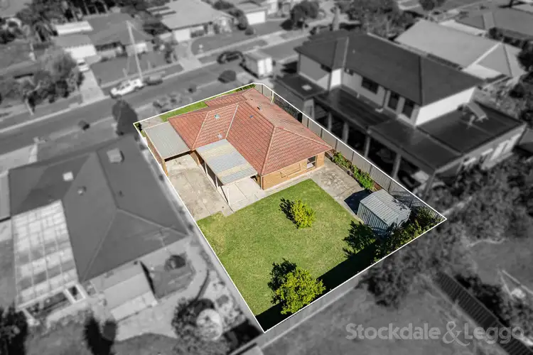 Fourth view of Homely house listing, 28 Michelle Drive, Hampton Park VIC 3976