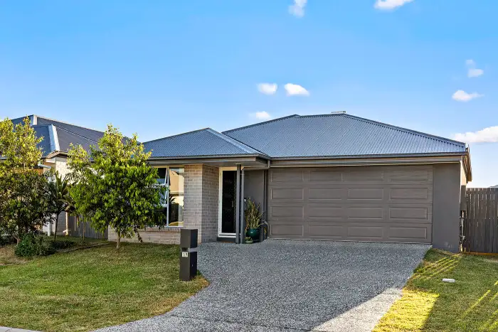 19 Woodfern Drive, Upper Caboolture QLD 4510
