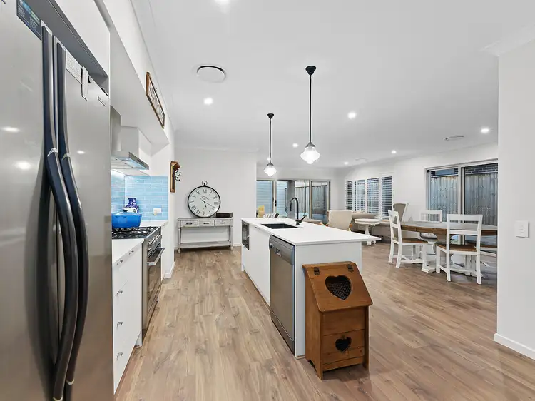 21 Simpatico Street, Ripley QLD 4306