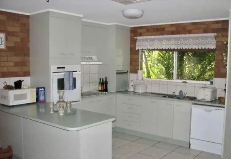 Second view of Homely house listing, 15 Eubar Place, Emerald QLD 4720