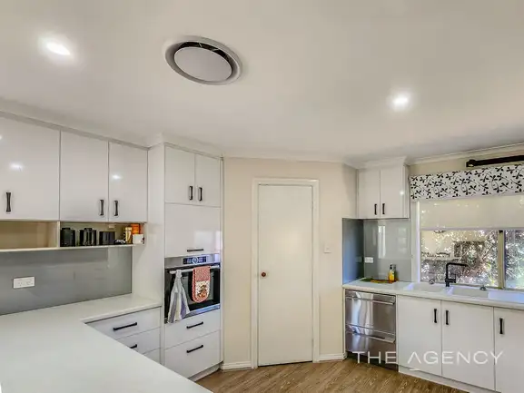 Sixth view of Homely house listing, 5 Questro Glade, Kalbarri WA 6536