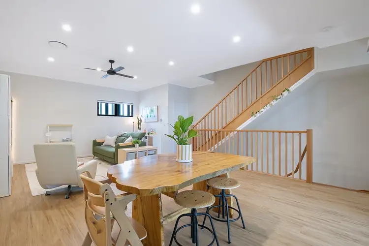 2/15 Bartlett Street, Morningside QLD 4170