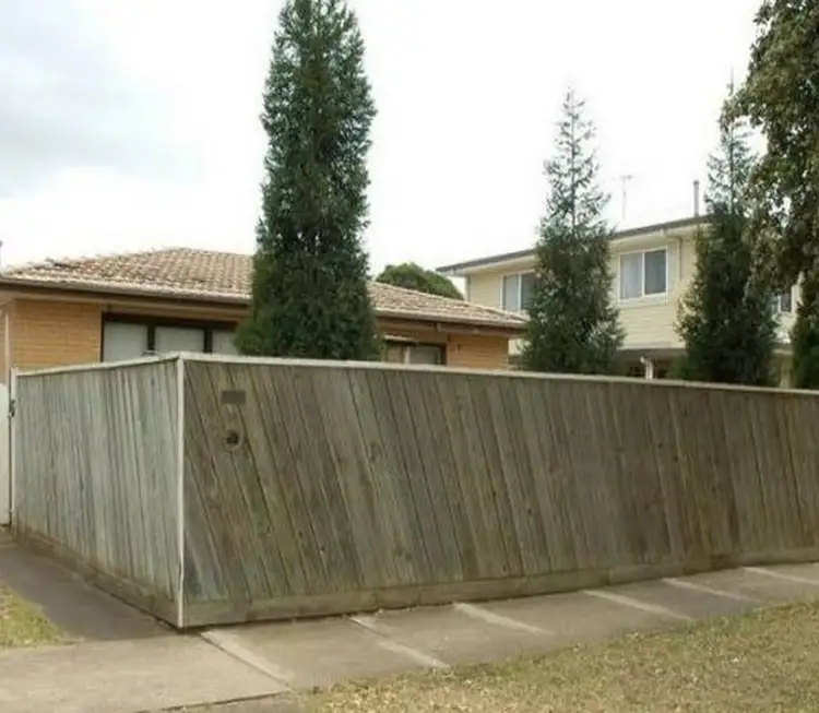 35 Hendy Street