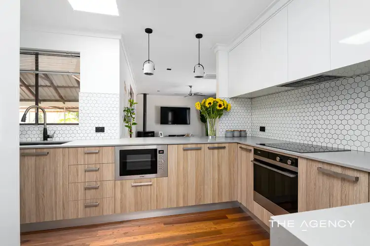Seventh view of Homely house listing, 6 Gillen Court, Padbury WA 6025