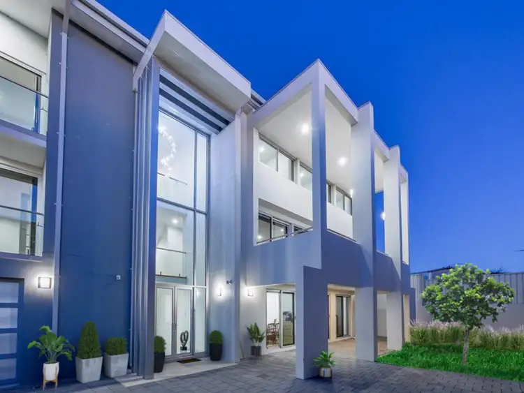 19A Tanunda Road, Coogee WA 6166