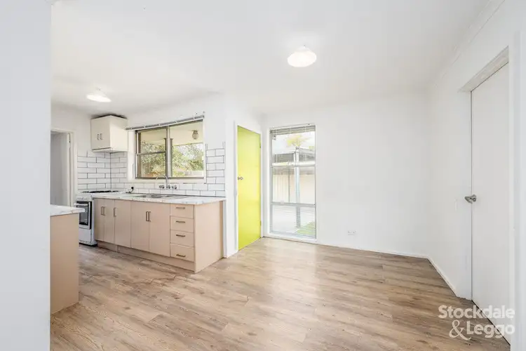 Second view of Homely house listing, 5 Middlesex Crescent, Shepparton VIC 3630