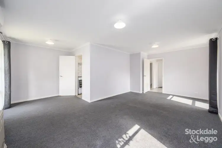 Third view of Homely house listing, 5 Middlesex Crescent, Shepparton VIC 3630