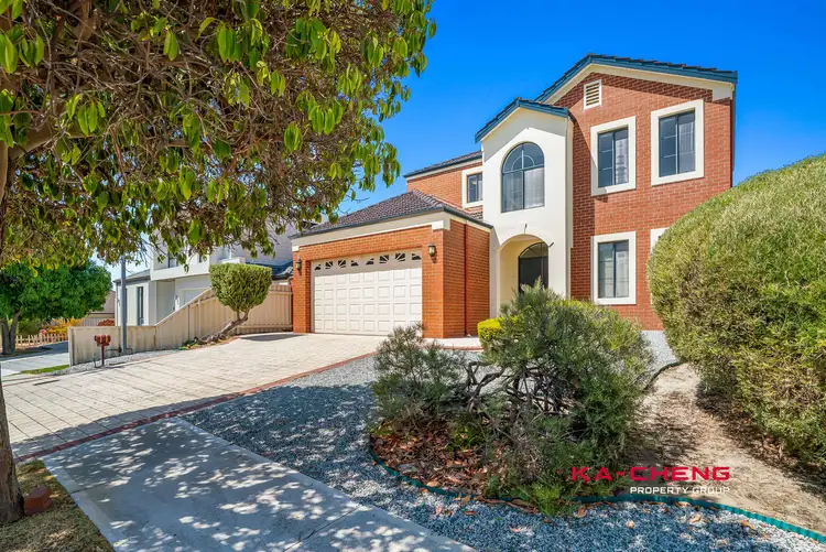 12 Aliffe Street, Morley WA 6062
