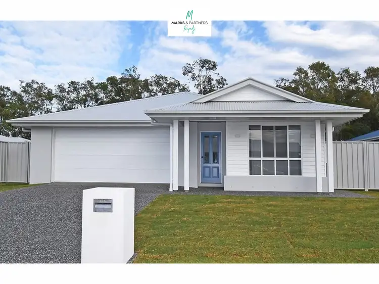 12 Lucinda Way, Eli Waters QLD 4655
