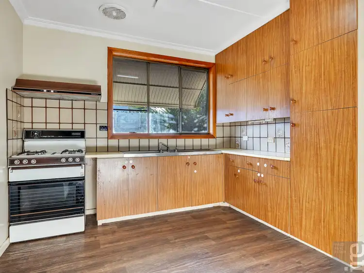 Fifth view of Homely house listing, 8 Irving Street, Wangaratta VIC 3677