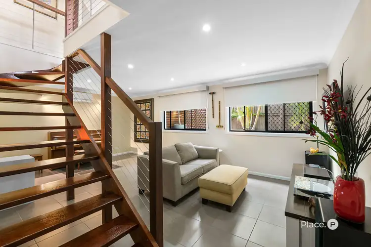 22 Greens Road, Coorparoo QLD 4151