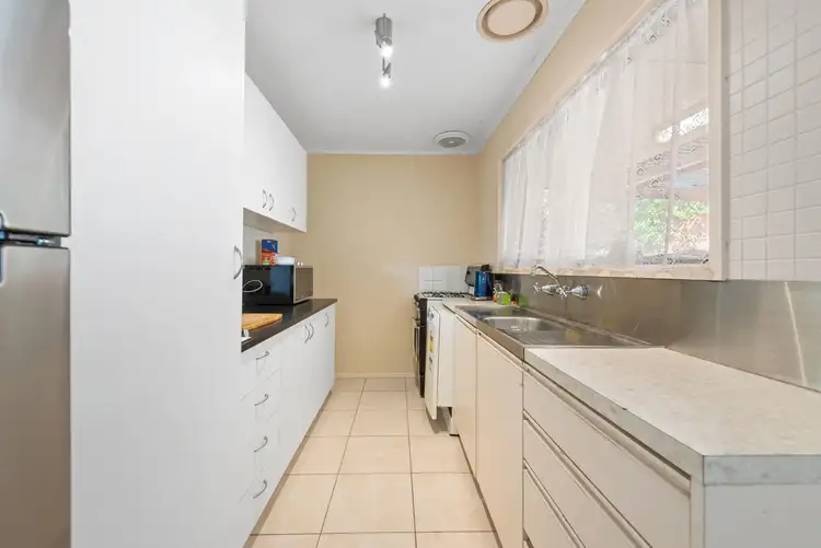 Second view of Homely house listing, 10 Shepherd Court, Sale VIC 3850