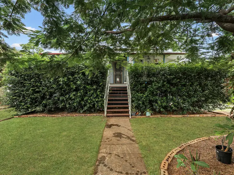 21 Alice Street, Silkstone QLD 4304