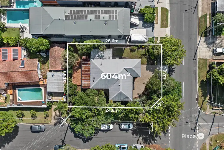 16 Walker Avenue, Morningside QLD 4170