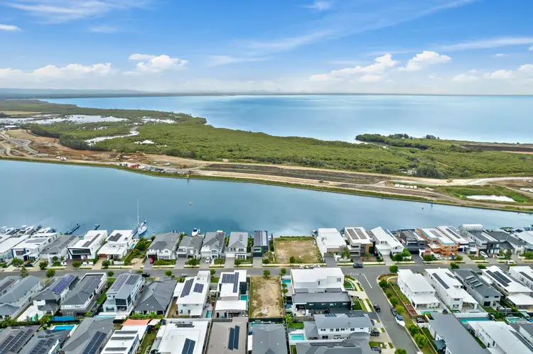 58 Quay Circuit, Newport QLD 4020