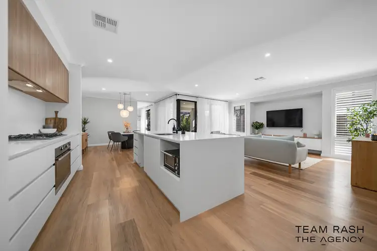 Fifth view of Homely house listing, 20 Navarra Way, Caversham WA 6055