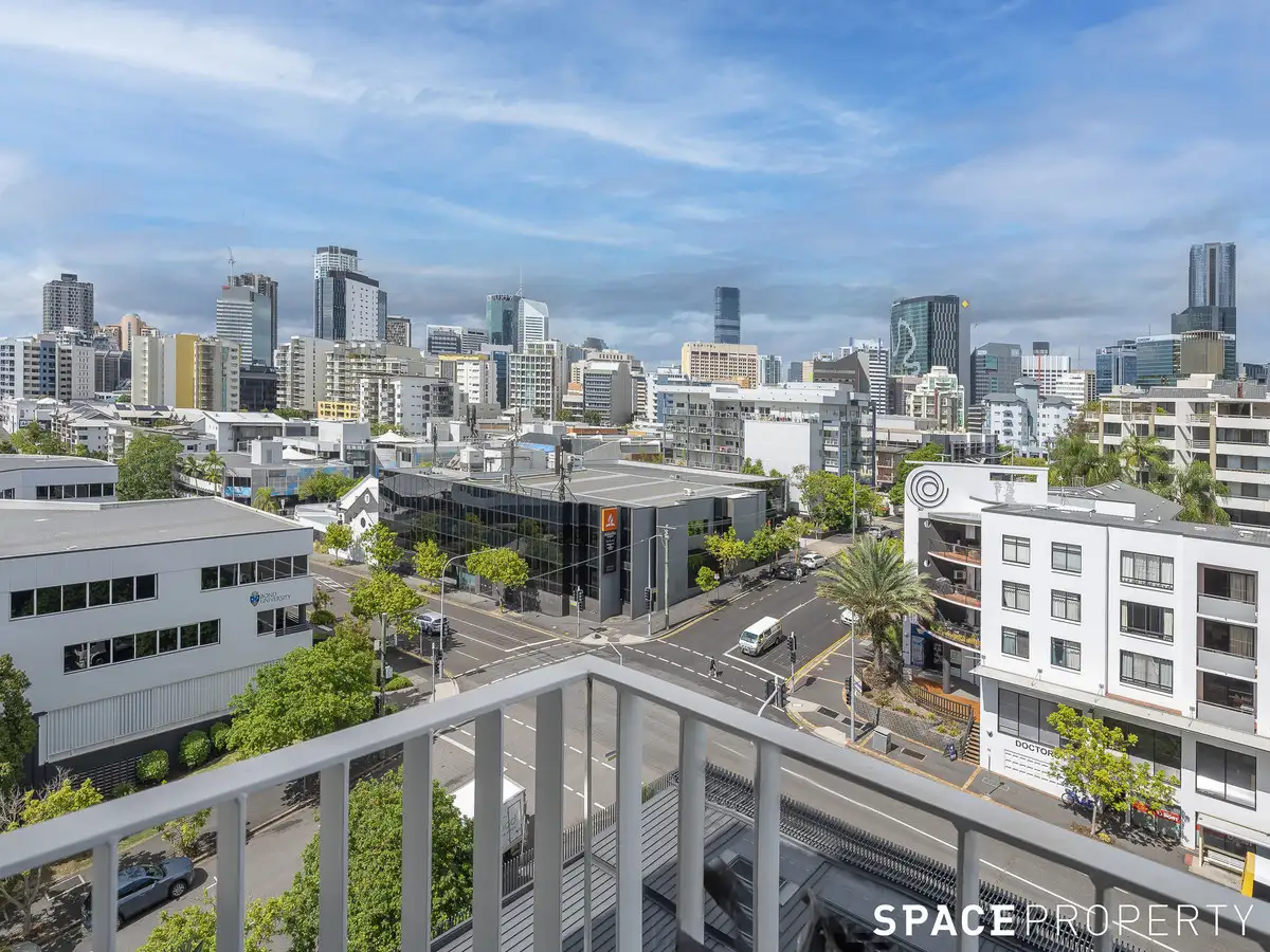 Main view of Homely apartment listing, 1014/477 Boundary Street, Spring Hill QLD 4000