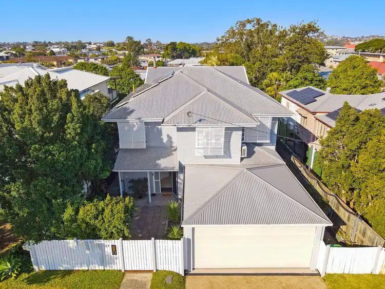 27 Glenfern Avenue, Kedron QLD 4031