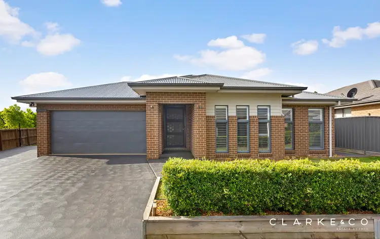 30 Midfield Close, Rutherford NSW 2320