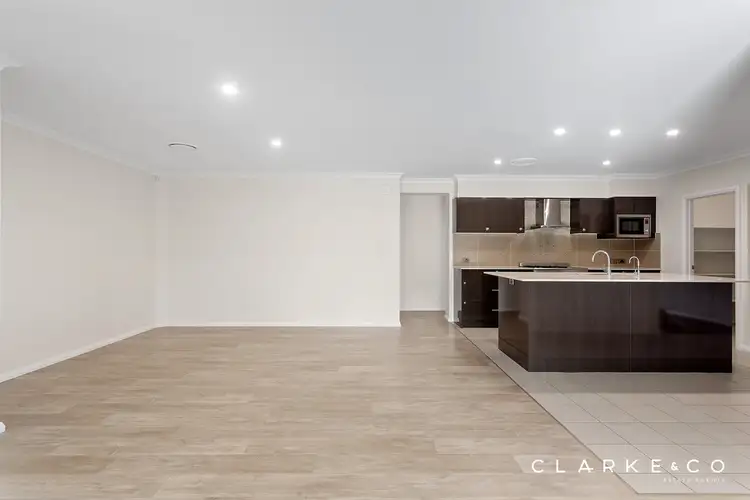 Fourth view of Homely house listing, 30 Midfield Close, Rutherford NSW 2320