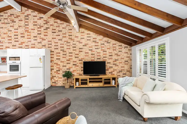 8/8 McLennan Street, Narara NSW 2250