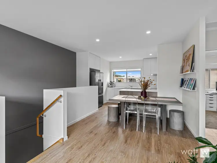 4 Kestrel Way, Fitzgibbon QLD 4018