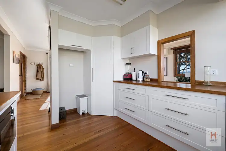 Fifth view of Homely house listing, 11 Moloola Avenue, Cooma NSW 2630
