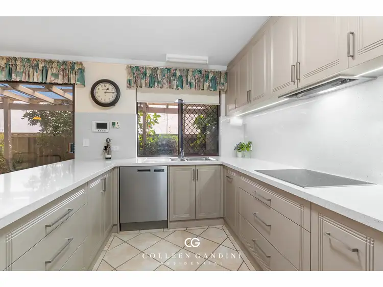 Sixth view of Homely house listing, 4/10 Macrae Road, Applecross WA 6153