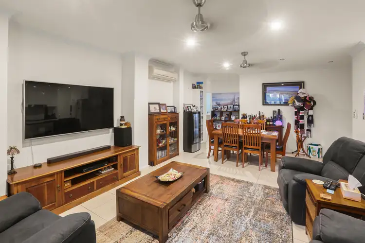 73/1-15 Robson Street, Mooroobool QLD 4870