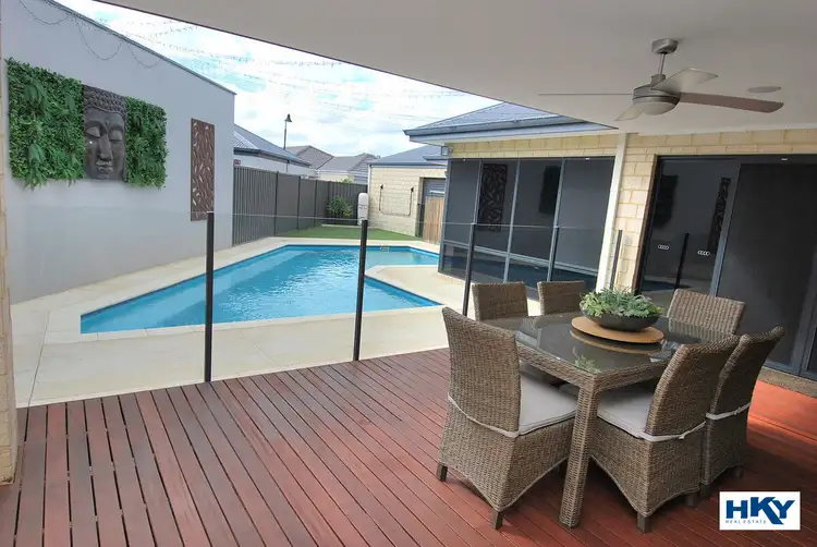 30 Flecker Promenade, Aveley WA 6069