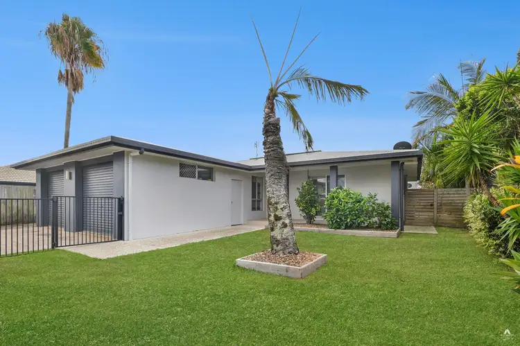 1 Coorabin Street, Warana QLD 4575