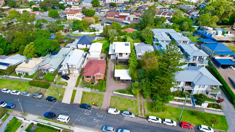 17 Hospital Road, Bulli NSW 2516
