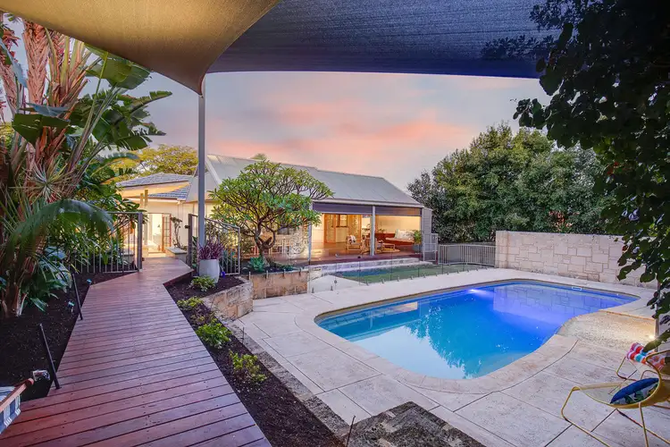 43 Redmond Road, Hamilton Hill WA 6163