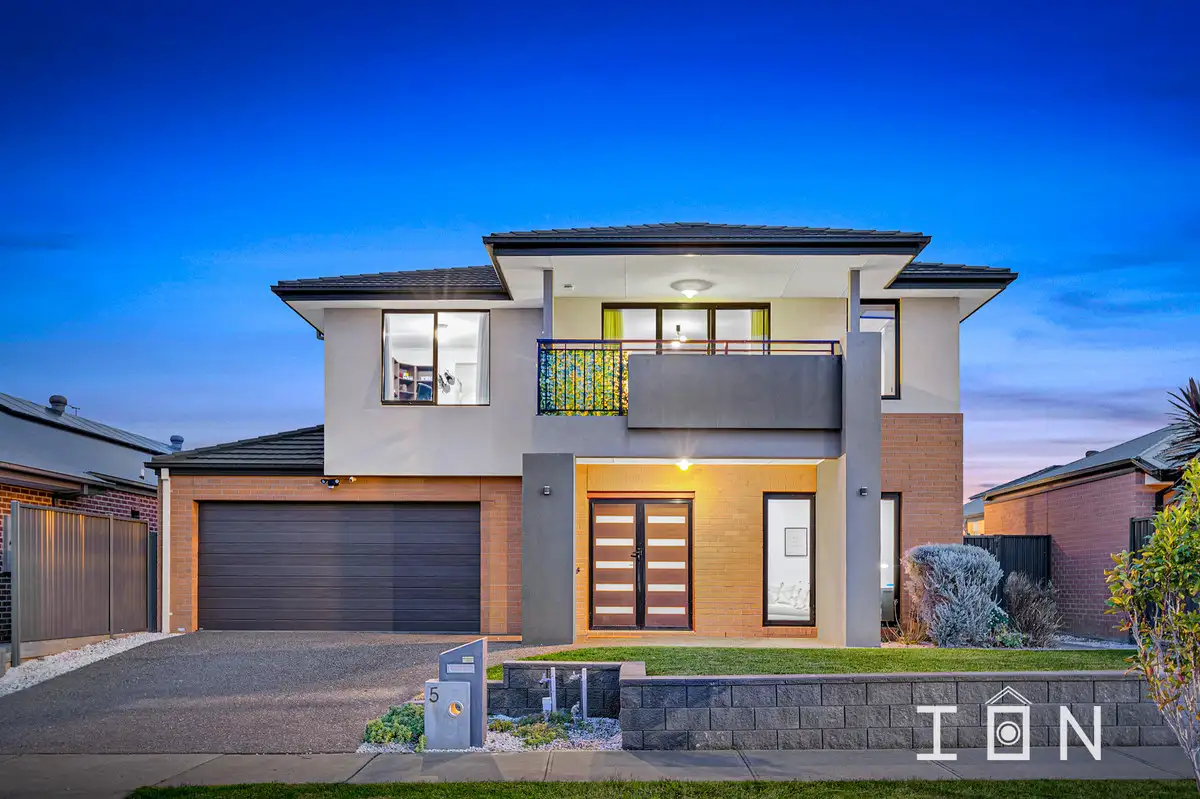 Main view of Homely house listing, 5 Langside Grove, Cranbourne East VIC 3977