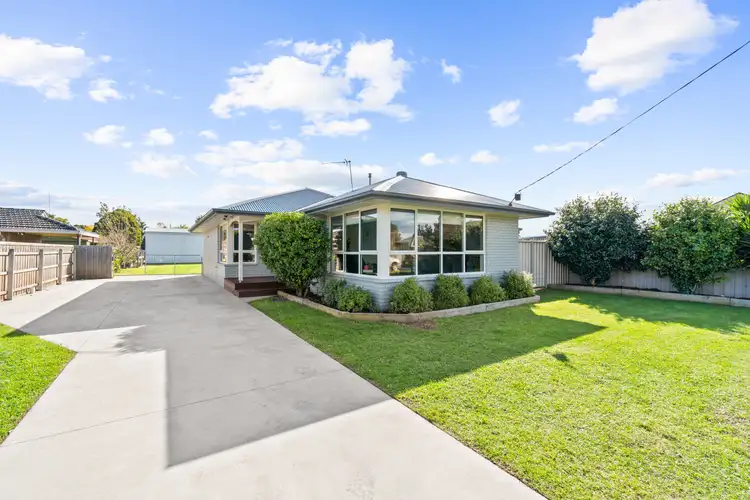 15 Nicholson Street, Sale VIC 3850