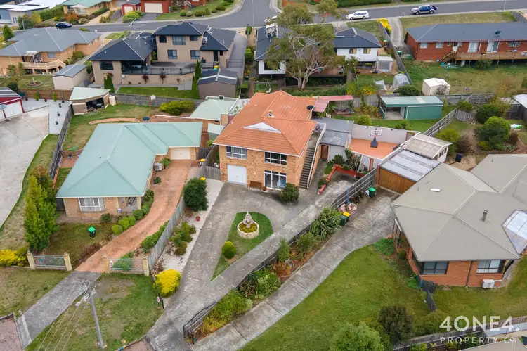8 Kristen Court, Claremont TAS 7011