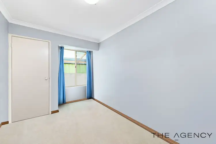 Seventh view of Homely house listing, 4 Golf Place, Cooloongup WA 6168