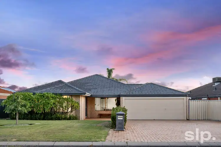 84 Houghton Drive, Carramar WA 6031