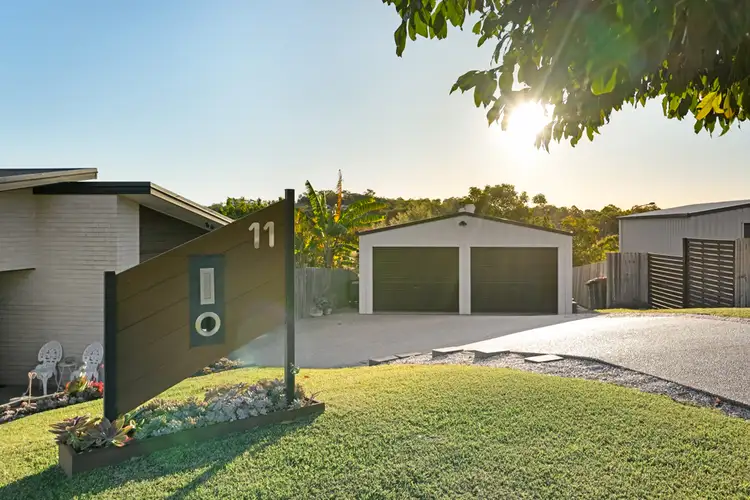 11 Florey Place, Kirkwood QLD 4680