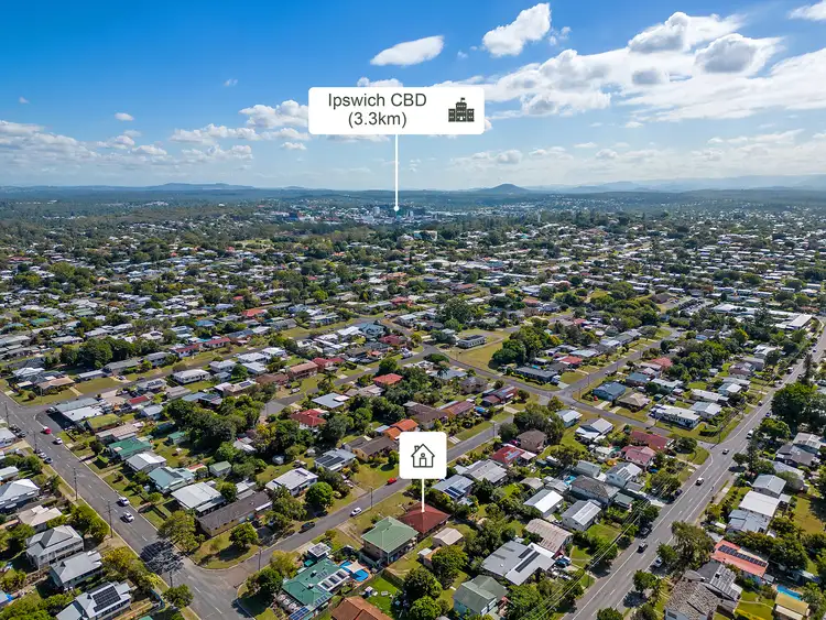 Third view of Homely house listing, 10 Edinburgh Street, Eastern Heights QLD 4305