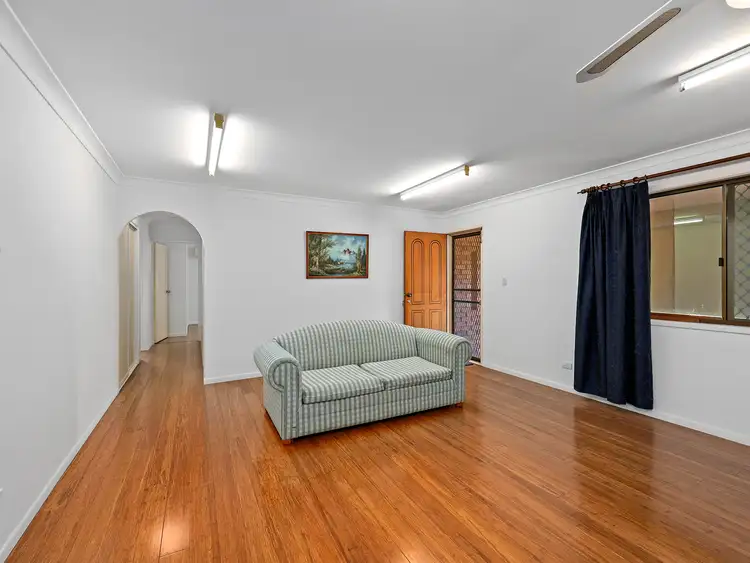 Fifth view of Homely house listing, 10 Edinburgh Street, Eastern Heights QLD 4305