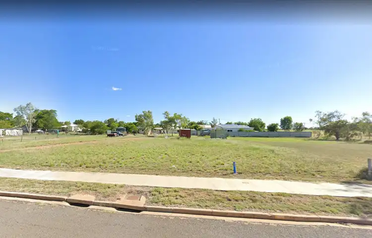 70 Stansfield Street, Hughenden QLD 4821
