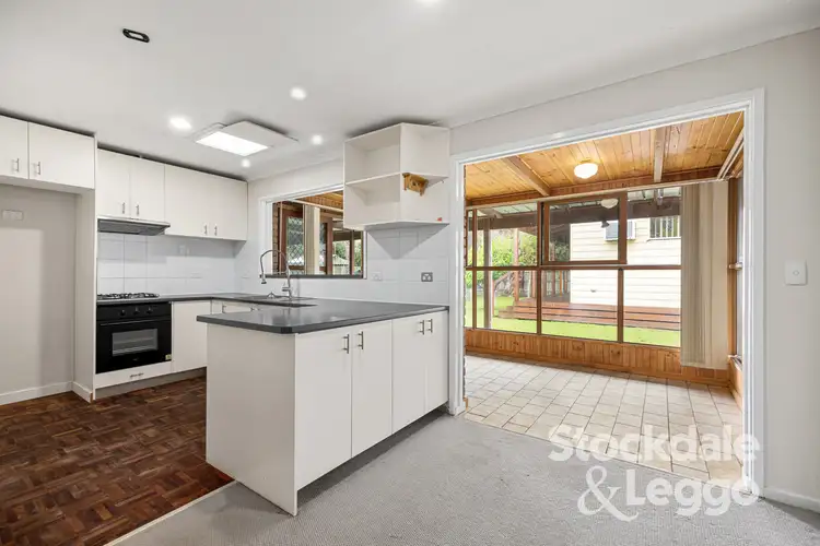 Fourth view of Homely house listing, 10 Caroline Court, Rosebud VIC 3939