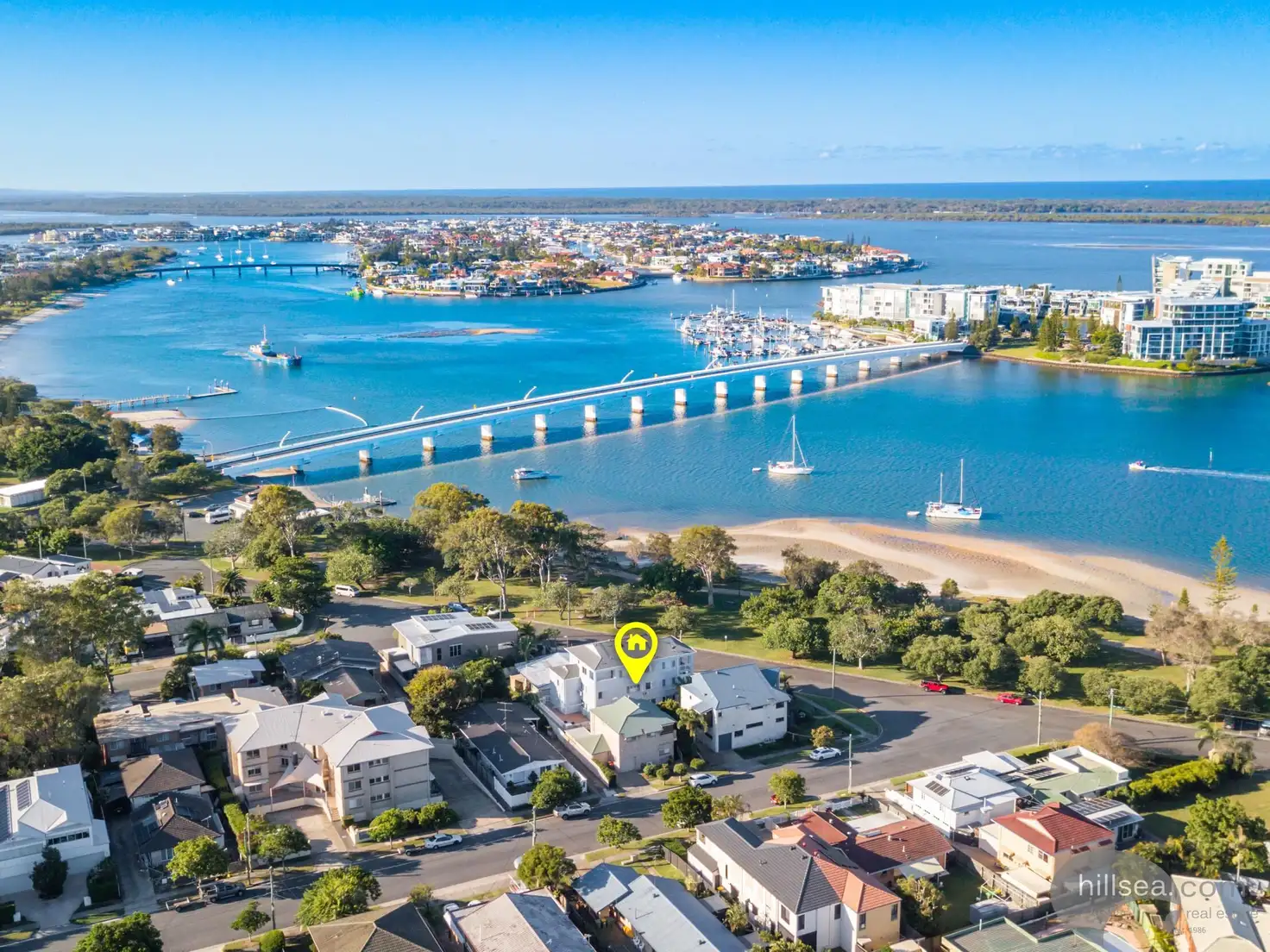 Main view of Homely house listing, 2/5 Errol Avenue, Paradise Point QLD 4216