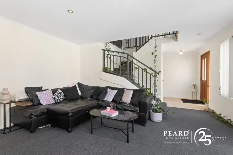 Fifth view of Homely house listing, 8 Alberta Pocket, Joondalup WA 6027